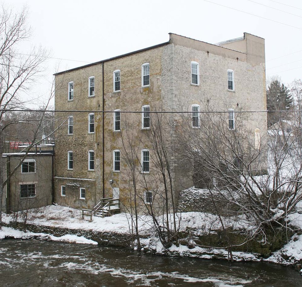 Grafton Flour Mill exterior